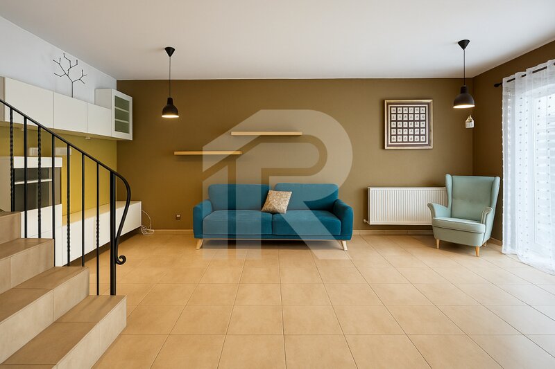 Tartasesti - Dambovita Casa intre doua paduri